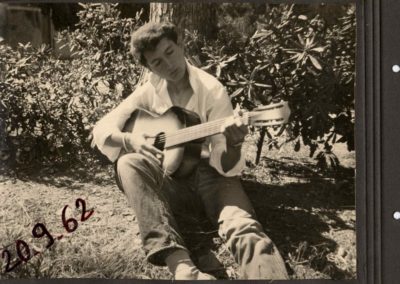 01 Ma première guitare Mèze 1962